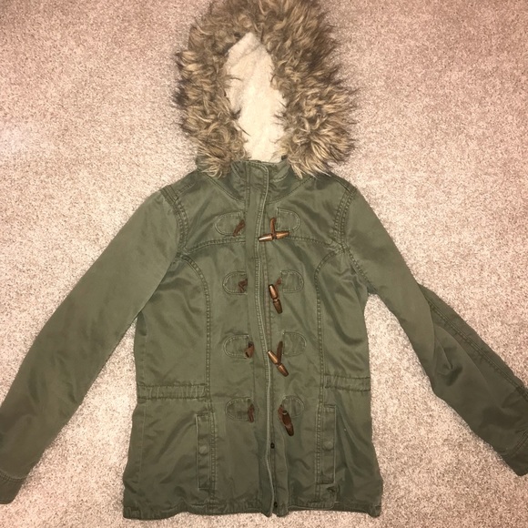 Hooded Abecrombie & Fitch Military Green Winter Jacket (L) - Picture 3 of 6